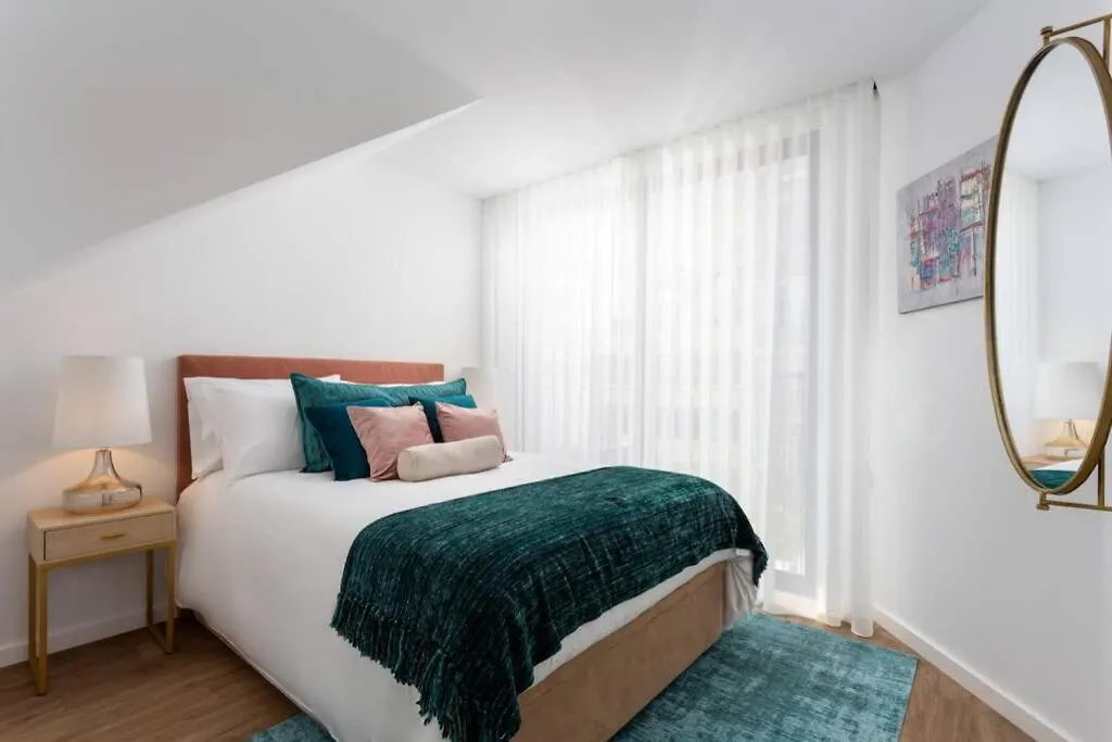 Stupendo-One Room Concept-Center-Air Conditioning-Free Park Lisboa