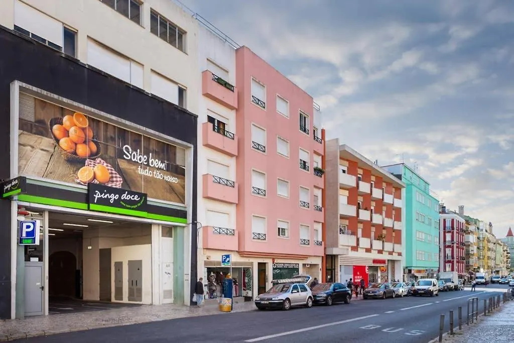 Stupendo-One Room Concept-Center-Air Conditioning-Free Park Lisbon Apartment